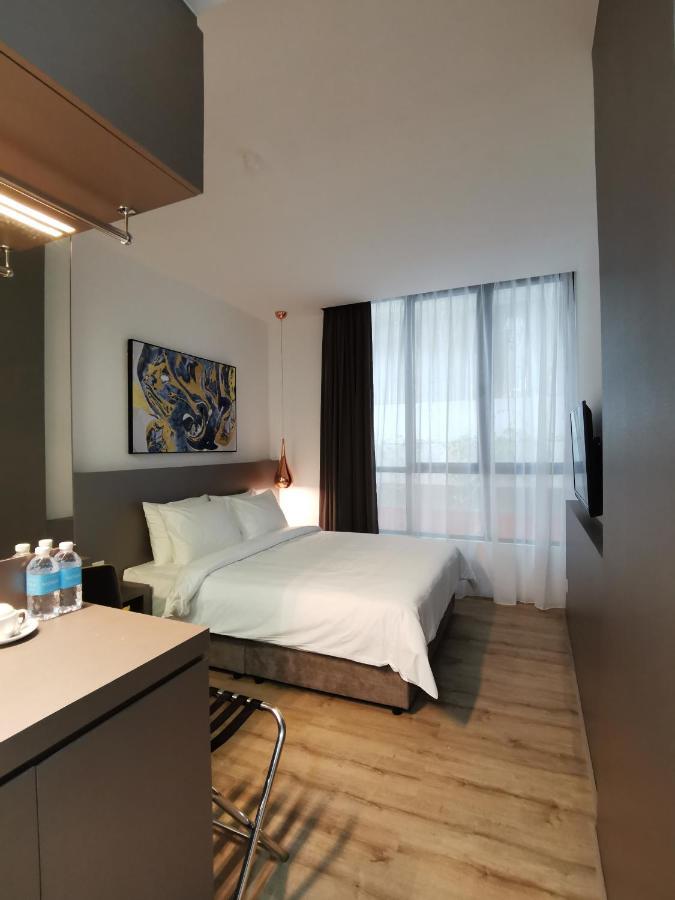 Otel Hotel シブ エクステリア 写真